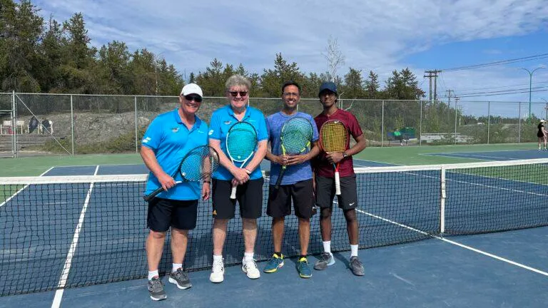 Men's doubles final round
